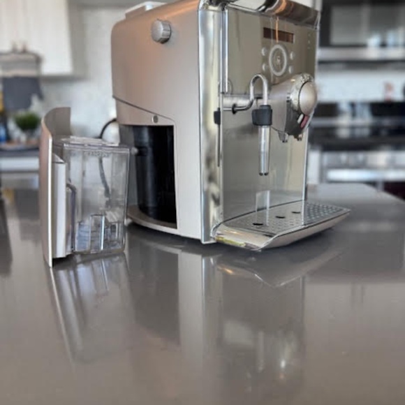 Gaggia Platinum Swing Up Espresso and Coffee Machine - Picture 15 of 16